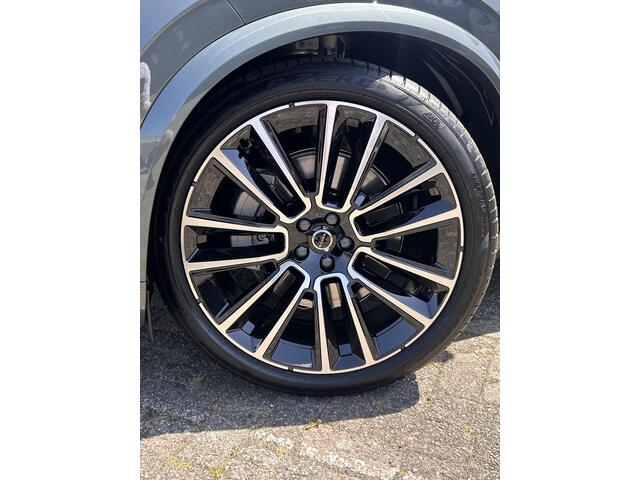 Volvo XC90 2.0 T8 Plug-in hybrid AWD Ultra Dark Exec. Ed. luchtvering/ bowers & Wilkens/ 22 inch / extra getint glas/ stoel ventilatie
