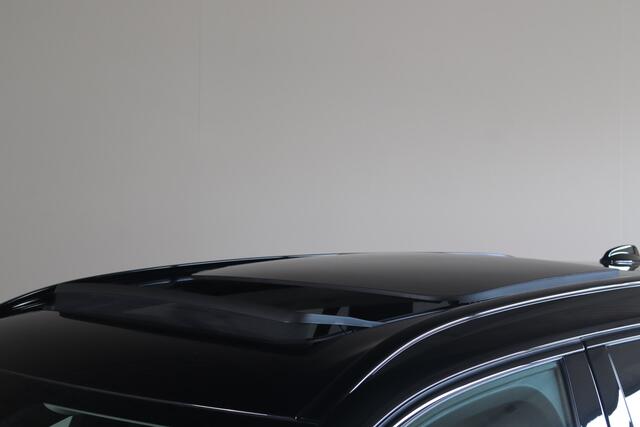 Volvo XC90 2.0 T8 Plug-in hybrid AWD Ultra Dark - NL- Auto!! Bowers & Wilkins I Luchtvering I Elek Trekhaak