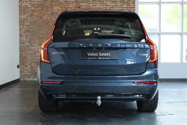 Volvo XC90 T8 Plug-in hybrid AWD Ultra Dark | Bowers & Wilkins Premium Audio | Luchtvering | Nappa Lederen bekleding met ventilatie | 360° Parkeercamera | Semi-Electrische Wegklapbare trekhaak | Panoramadak | Stoelverwarming | Parkeersensoren voor + achter