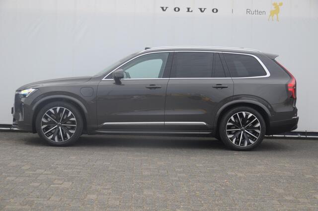 Volvo XC90 T8 455PK Automaat Plug-in hybrid AWD Ultra Bright Luchtvering / Trekhaak / Panoramadak / Google services / Elektrisch bedienbare voorstoelen met geheugen / Stoelverwarming voor en achter