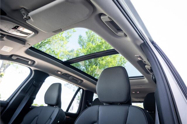 Volvo XC90 2.0 T8 Plug-in hybrid AWD PLUS DARK ** Panodak ** Harman/Kardon ** Trekhaak