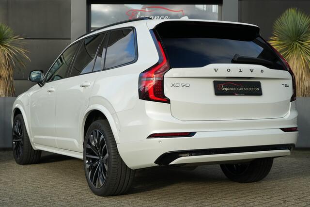 Volvo XC90 2.0 T8 Plug-in hybrid AWD Plus Dark 455pk Panoramadak/Luchtvering/Trekhaak