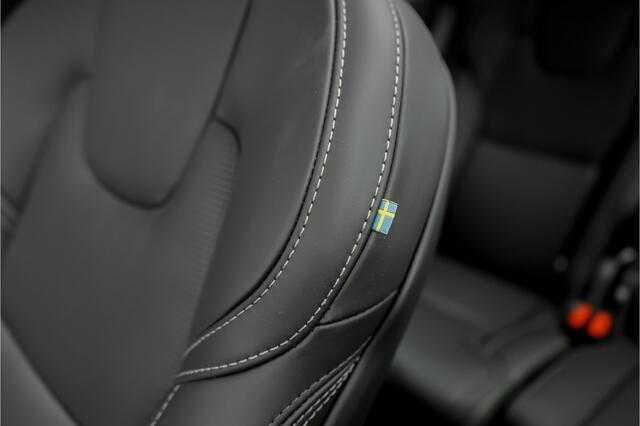 Volvo XC90 2.0 T8 Plug-in hybrid AWD Ultra Black Edition 7p B&W Pano Massage Stoelventilatie Trekhaak