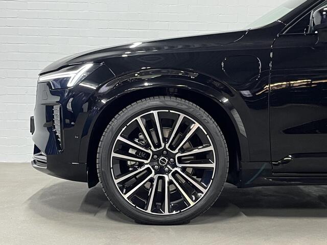 Volvo XC90 2.0 T8 Plug-in hybrid AWD Ultra Black Edition Luchtvering | Trekhaak | Open dak | Bowers & Wilkins | Massage | Stoelventilatie/-verwarming | 360 camera | Head-up | Blis | Google