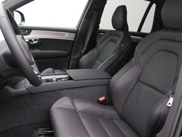 Volvo XC90 2.0 T8 Plug-in hybrid AWD Plus Black Edition Panoramadak, Trekhaak, Luchtvering, 21" LM Velgen, Harman Kardon Audio, 360gr. Camera, Head-Up Display