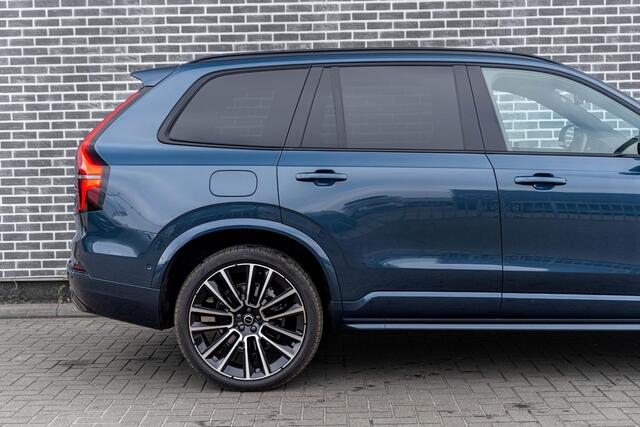 Volvo XC90 T8 Plug-in hybrid AWD Ultra Black Ed. Exec. | Google | Long Range | Ventilatie Voorstoelen | Bowers & Wilkins Audio | Trekhaak | Luchtvering | Head-Up Display | Stoel-/Stuurverwarming | Adaptieve Cruise Control | 360 Camera | Massage | Gelamineerde Zijruiten Rondom | Getint Glas | Keyless | Memory | Elek. Achterklep | 22" LM