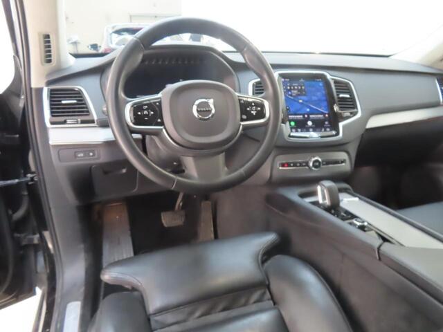 Volvo XC90 2.0 T8 Recharge AWD Ultimate Dark | SOH:98% | HUD | Long Range | Schuif/Kantel Panoramadak | Power Seats | Memory | Harman/Kardon | Adaptive Cruise | Standkachel | Extra getint glas | 360º Camera | Stoel/Stuur verwarming |