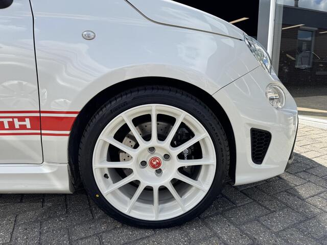 Abarth 595 C 1.4 T-Jet Competizione SABELT | BEATS | CARBON