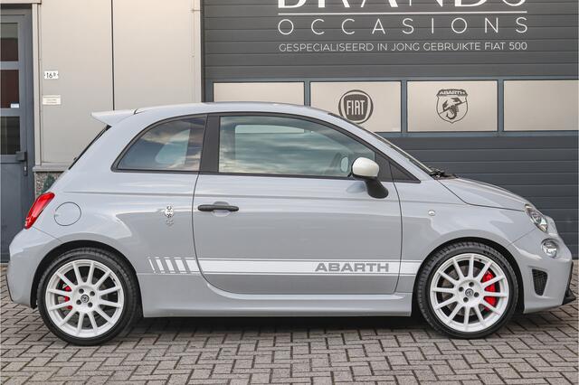 Abarth 595 1.4 T-Jet Esseesse 70th Vol opties 210PK Akrapovic Limited ed. Garantie