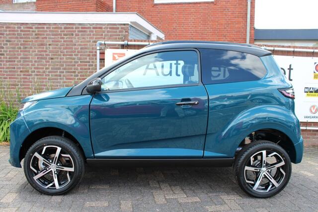 Aixam CROSSOVER Premium met A.B.S. / Camera