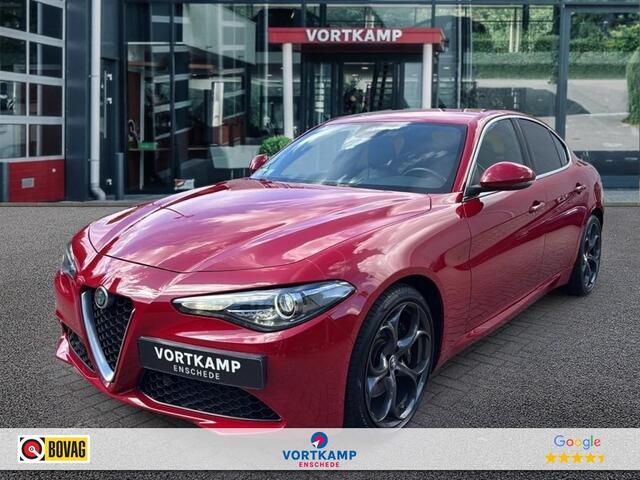 Alfa Romeo GIULIA 2.0T B-TECH LEDER/MEMORY/TREKHAAK/CAMERA/NAVI/ACC/STOEL-STUURVERW