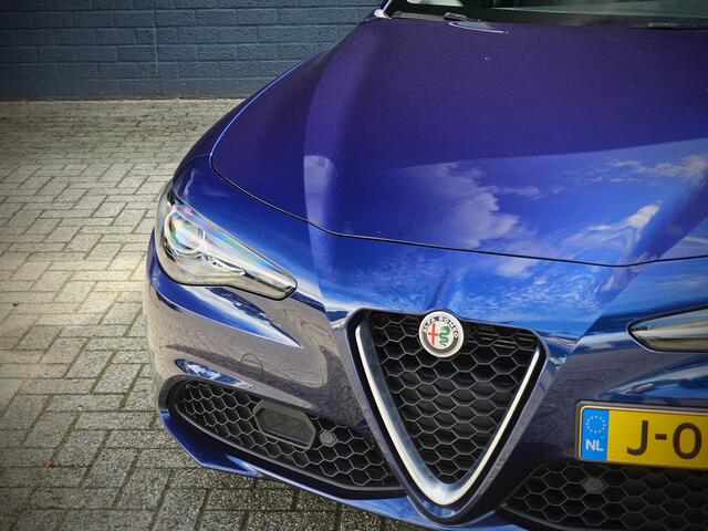 Alfa Romeo GIULIA 2.0T Super / ADAS 2 / 18'' / MODELJAAR 21
