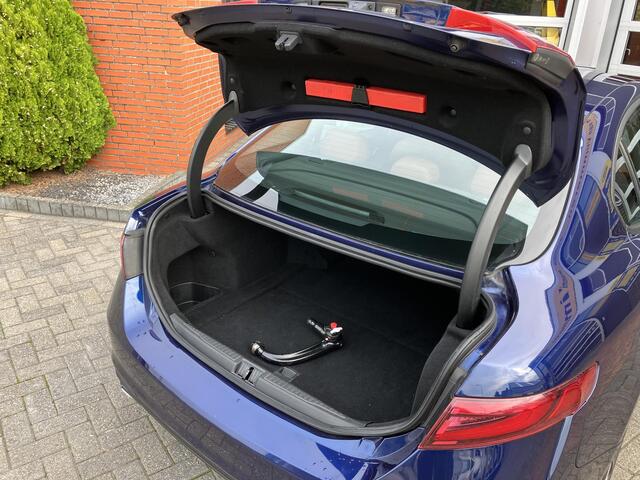 Alfa Romeo GIULIA 2.0T Super | Keurig onderhouden | Trekhaak |