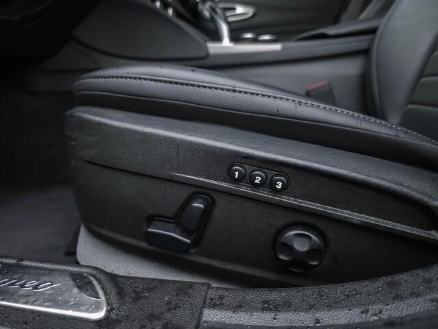 Alfa Romeo GIULIA 2.0T Super | Pano | 19"| Side | ACC | Memo | Camera |