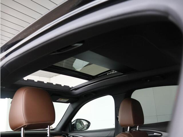 Alfa Romeo Stelvio 2.0 T AWD B-Tech | Pano-Dak | NL 100% onderhoud | Zeer compleet |