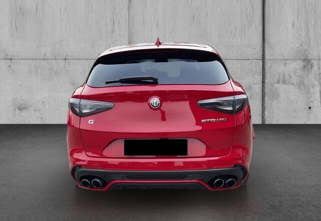 Alfa Romeo Stelvio 2.9 V6 AWD Quadrifoglio 510 PK ACC Harman Kardon