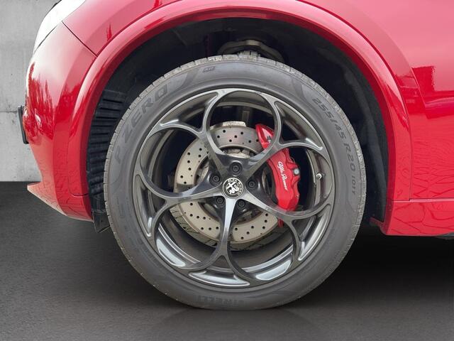 Alfa Romeo Stelvio 2.9 V6 AWD Quadrifoglio 510 PK ACC Harman Kardon