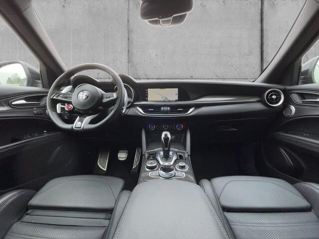 Alfa Romeo Stelvio 2.9 V6 AWD Quadrifoglio 510 PK ACC Harman Kardon