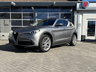alfa-romeo-stelvio-2.0-t-awd-first-