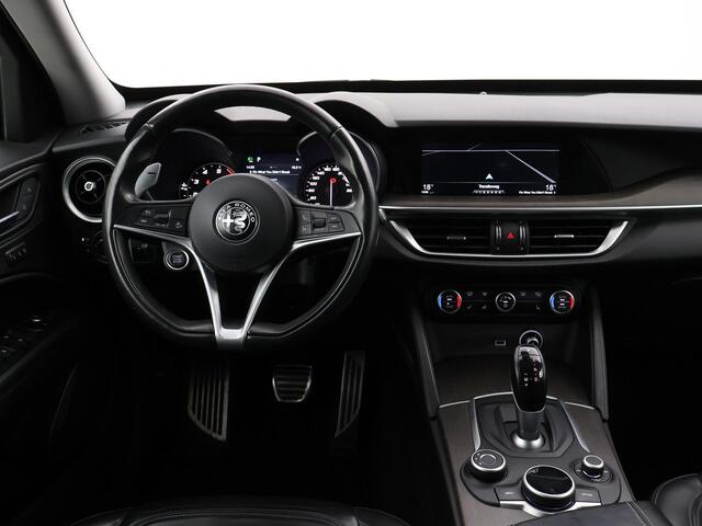 Alfa Romeo Stelvio 2.0T 280 PK AWD FIRST EDITION + 20 INCH | TREKHAAK | LEDER | STUURVERW. | STOELVERW. | CAMERA