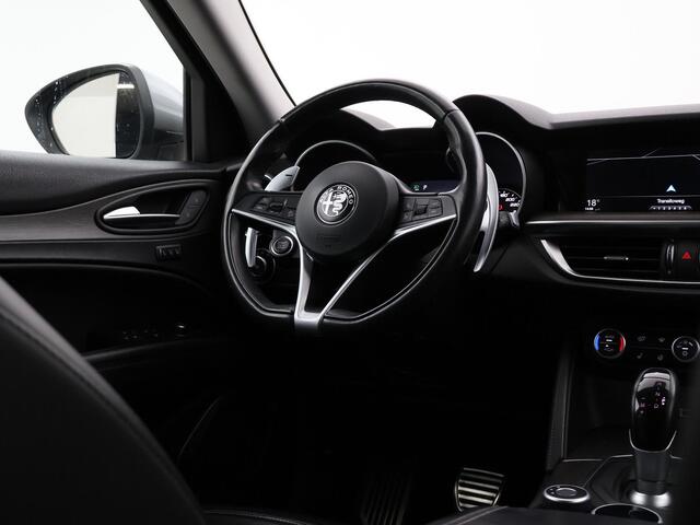 Alfa Romeo Stelvio 2.0T 280 PK AWD FIRST EDITION + 20 INCH | TREKHAAK | LEDER | STUURVERW. | STOELVERW. | CAMERA