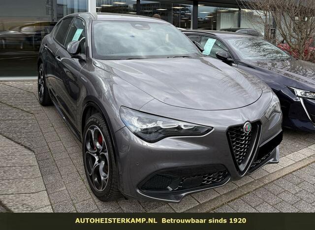 Alfa Romeo Stelvio 2.2 JTD AWD Sprint Q4 Veloce Pakket ACC Harman Kardon 20 Inch