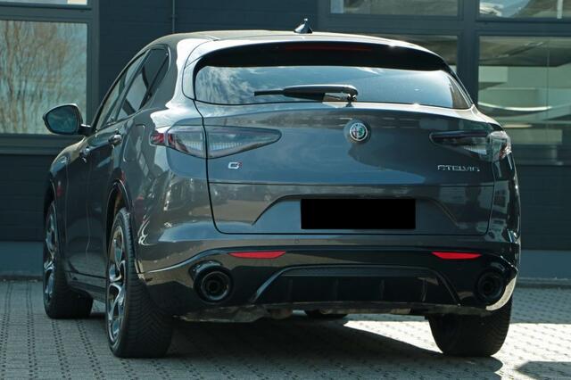 Alfa Romeo Stelvio 2.2 JTD AWD Sprint Q4 Veloce Pakket ACC Harman Kardon 20 Inch