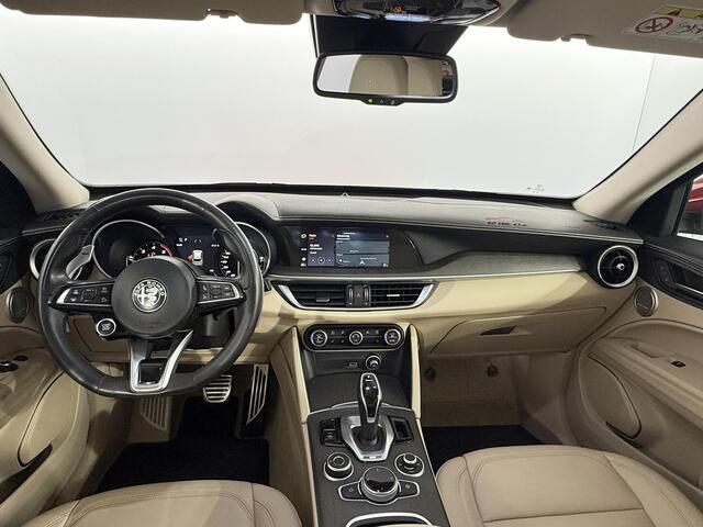 Alfa Romeo Stelvio 2.2 JTD AWD Veloce Ti / 6C Villa d'Este edition / Duurste uitv / 63.000km / Navi / Pano / Trekhaak