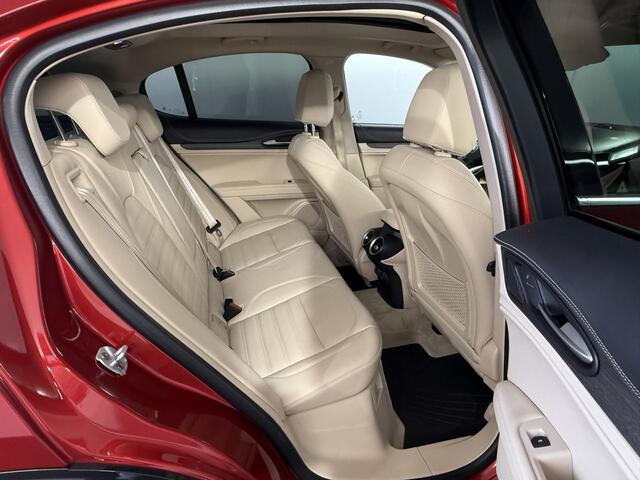 Alfa Romeo Stelvio 2.2 JTD AWD Veloce Ti / 6C Villa d'Este edition / Duurste uitv / 63.000km / Navi / Pano / Trekhaak