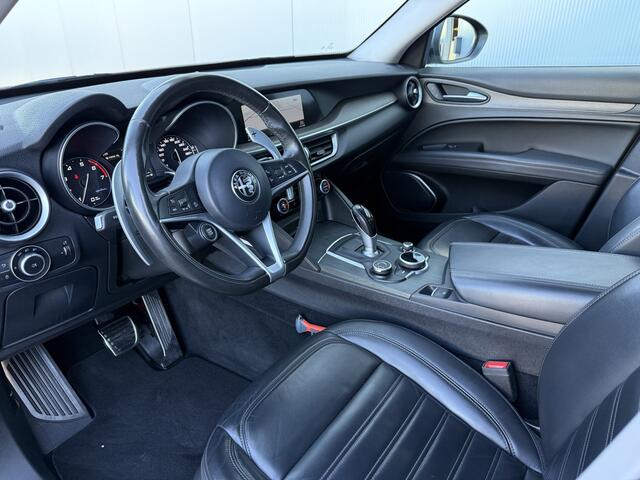 Alfa Romeo Stelvio 2.0 T AWD First Edition Automaat Navigatie.