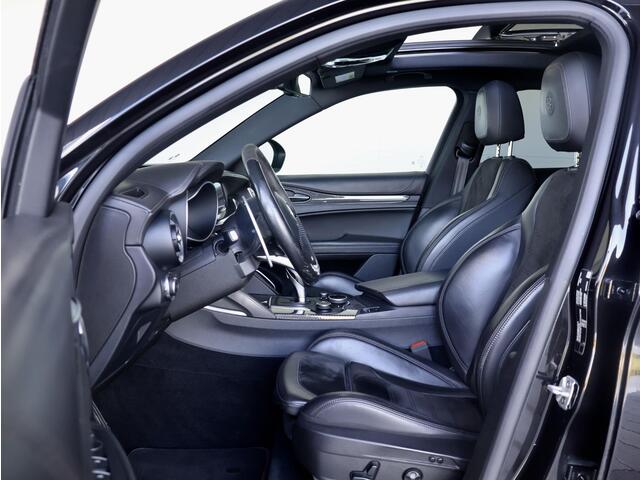 Alfa Romeo Stelvio 2.9 V6 AWD Quadrifoglio | Pano-dak | Adaptief Demping | ACC | 510 PK |