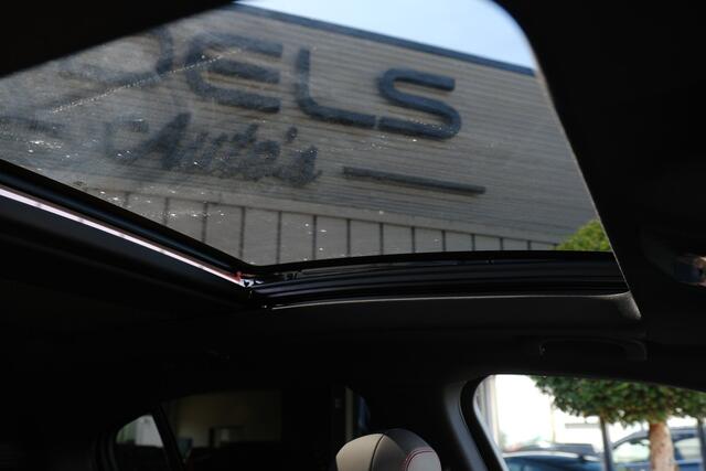 Alfa Romeo Stelvio 2.9 V6 AWD Quadrifoglio Facelift Panodak Akrapovic Dealer Onderhouden