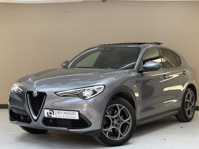 Alfa Romeo Stelvio 2.0 T AWD Super, 200Pk, 2018, 1ste eigenaar, BTW auto, Dealeronderhouden, Panoramadak, Sportstoelen, Leder interieur, Camera, Stoel + Stuurverwarming, 19" Lichtmetalen velgen, Elektrisch inklapbare spiegels, Adaptieve cru