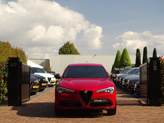 Alfa Romeo Stelvio 2.0 T AWD Veloce Ti | BTW! | Carbon | Trekhk | H+K | Leren Dash | 21 inch!