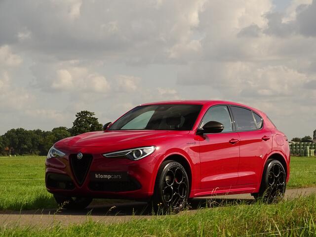 Alfa Romeo Stelvio 2.0 T AWD Veloce Ti | BTW! | Carbon | Trekhk | H+K | Leren Dash | 21 inch!