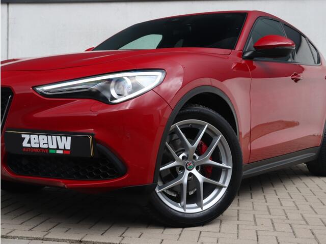 Alfa Romeo Stelvio 2.0 Turbo 280 PK AWD Super | Veloce | Carplay | Camera | 20"