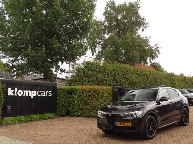 Alfa Romeo Stelvio 2.0 T AWD 280pk | Schuifdak | H+K | Trekhk.afn. | Leer | Giallo Brembo | Full Option!