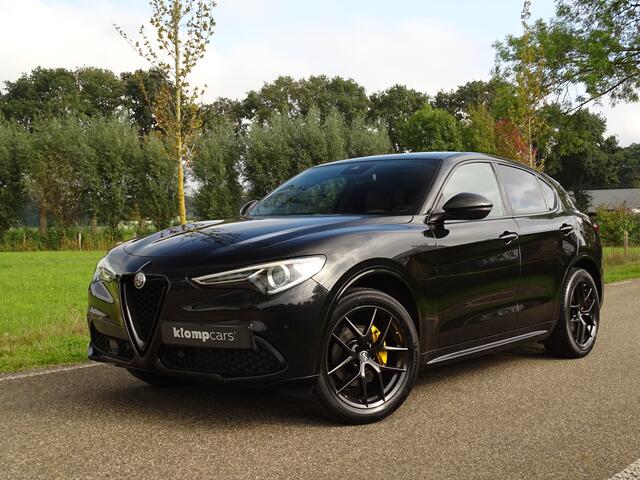 Alfa Romeo Stelvio 2.0 T AWD Veloce | BTW | Carplay | Trkhk | Lerendash | Flippers | Camera