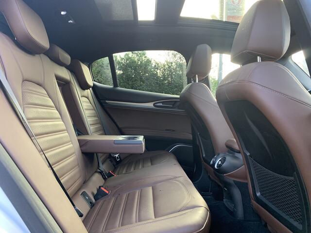 Alfa Romeo Stelvio 2.0 T AWD Veloce 280pk, Vol opties!