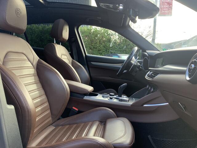 Alfa Romeo Stelvio 2.0 T AWD Veloce 280pk, Vol opties!