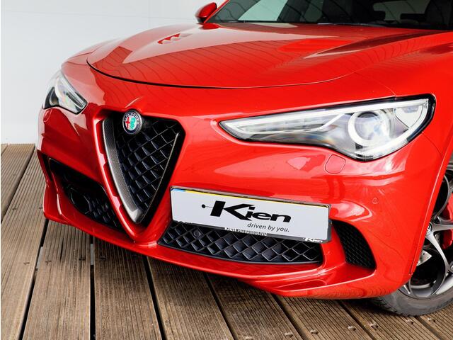 Alfa Romeo Stelvio 2.9 V6 AWD Quadrifoglio | NL auto | Harman/Kardon | Carbon |