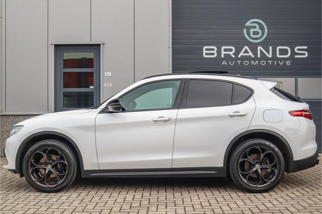 Alfa Romeo Stelvio 2.0 Super Q4 Vol opties 280PK Veloce pack Pano H&K