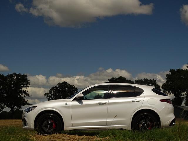 Alfa Romeo Stelvio 2.9 V6 AWD Quadrifoglio | 600PK | Nieuwe motor! | Carplay | Uniek netjes!