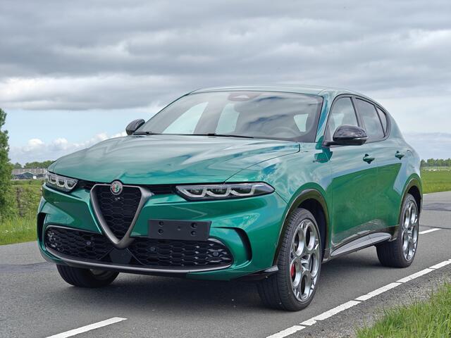 Alfa Romeo Tonale 1.3T PHEV Edizione Speciale | Verde Montreal