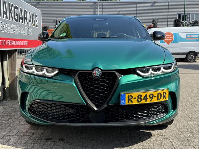 Alfa Romeo Tonale 1.5T Hybrid Veloce 20''/DNA/Leder + memory/Stuur + stoelverwarming + koeling/Dodehoek/Adaptieve cruise/Harman Kardon/Keyless/Camera/Matrix LED