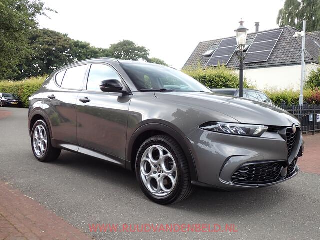 Alfa Romeo Tonale 1.5T Hybrid Sprint ADAP.CRUISE/SPORTLEER/CARPLAY/TREKHAAK