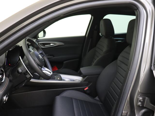 Alfa Romeo Tonale 1.3T PHEV Edizione Speciale NIEUWE AUTO !! VOL LEDER EN OPEN DAK !