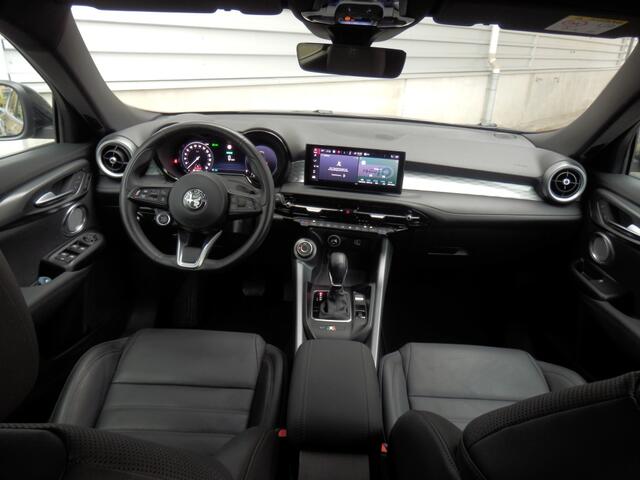 Alfa Romeo Tonale 1.5T Hybrid 160PK | TI- Uitvoering | Leder- Pakket |