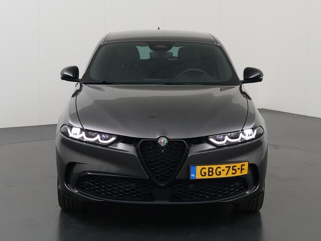 Alfa Romeo Tonale 1.5T Hybrid Veloce | Leder | 360 Graden Camera | Stoel/Stuurwielverwarming | Keyless |