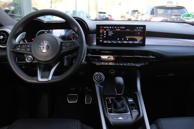 Alfa Romeo Tonale 1.5T 160PK Hybrid Veloce | Premium | Winterpack | H&K | Full